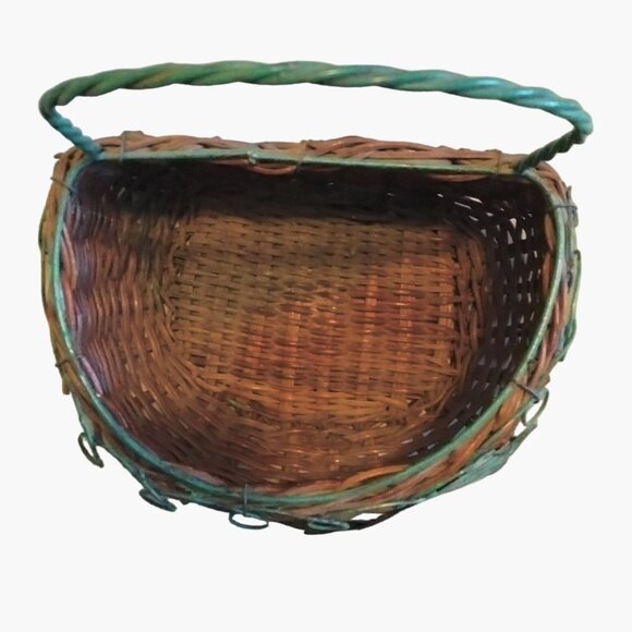 Brown Green Half Round Hanging Wicker Basket Green Metal Leaves Vintage 7 inch - Picture 9 of 11